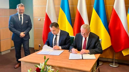 Украина и Польша договорились о транзите зерна через совместные пограничные инспекционное посты