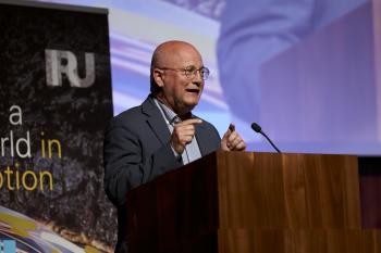 EU LEGISLATORS AND THE ROAD TRANSPORT INDUSTRY IN A DIALOGUE ON DECARBONIZATION