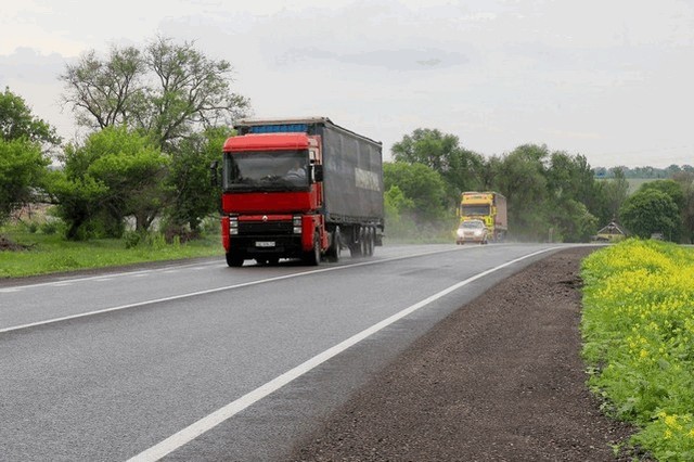 В Украине увеличат штрафы за перегруженные фуры