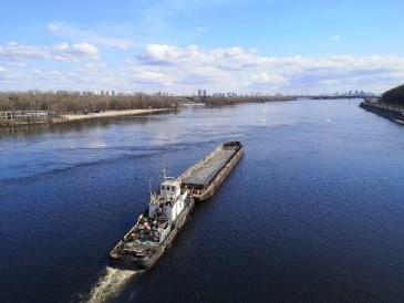 Грузоперевозки по Днепру увеличились на 60% за пять месяцев 2021 года