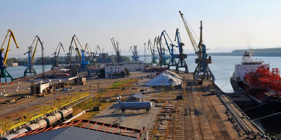 The Port of Rhenia is looking for a contractor to repair berth #29