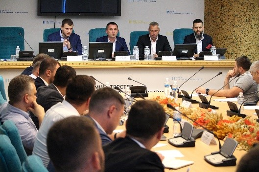 Работаем, чтобы уже вскоре на железнодорожных путях появились первые частные локомотивы, - Дмитрий Абрамович