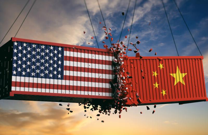 КИТАЙ ВІДПОВІДАЄ ТРАМПУ СВОЇМИ ВИСОКИМИ МИТАМИ КИТАЙ ВІДПОВІДАЄ ТРАМПУ СВОЇМИ ВИСОКИМИ МИТАМИ